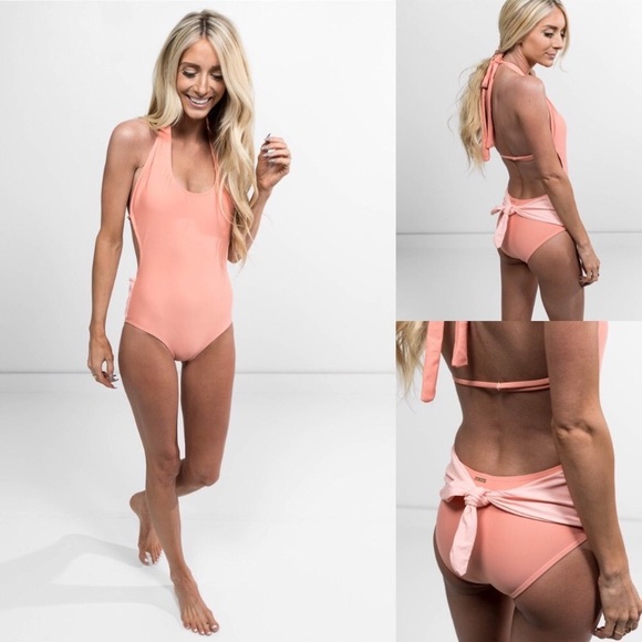NWT Stevie Hender Swimsuite Size XS - Picture 1 of 4